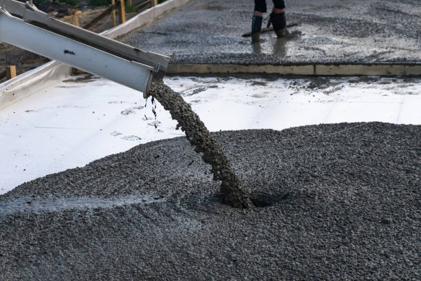Best Commercial Concrete Services in Youngtown, AZ